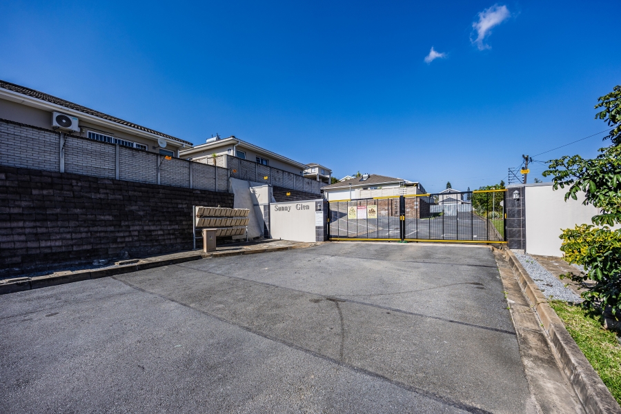 2 Bedroom Property for Sale in Nahoon Valley Park Eastern Cape